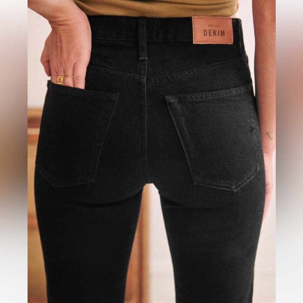 Sezane Brut Sexy denim in black noir size 26